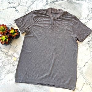 Men’s Lululemon Shirt